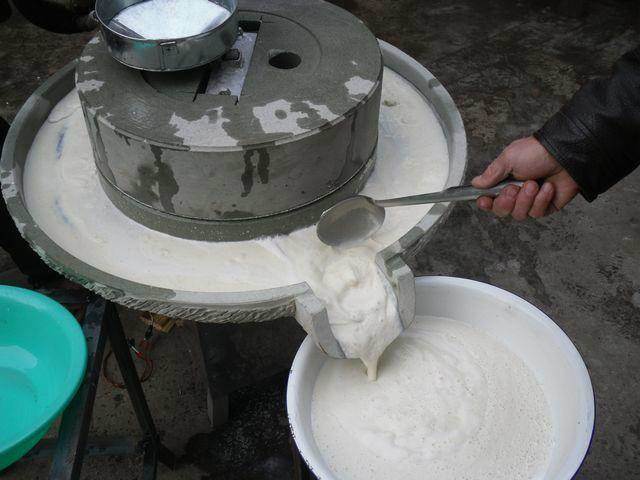豆浆米浆研磨石磨机报价 恒丰电动石磨机规格