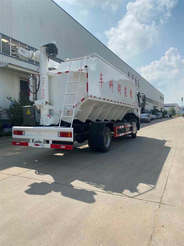 特种汽车 散装饲料运输车 > 散装饲料车价格有多少钱一辆 饲料运输车