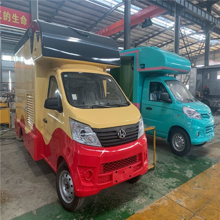 以多功能餐車設備為主,主要包含電動三輪早餐車,流動早餐車,美食小吃